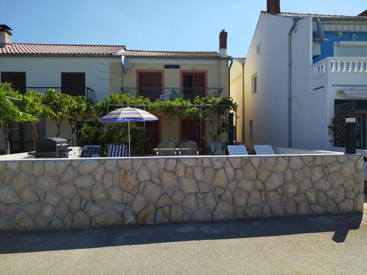 Apartmani Katarina Barbat na Rabu Exterior foto