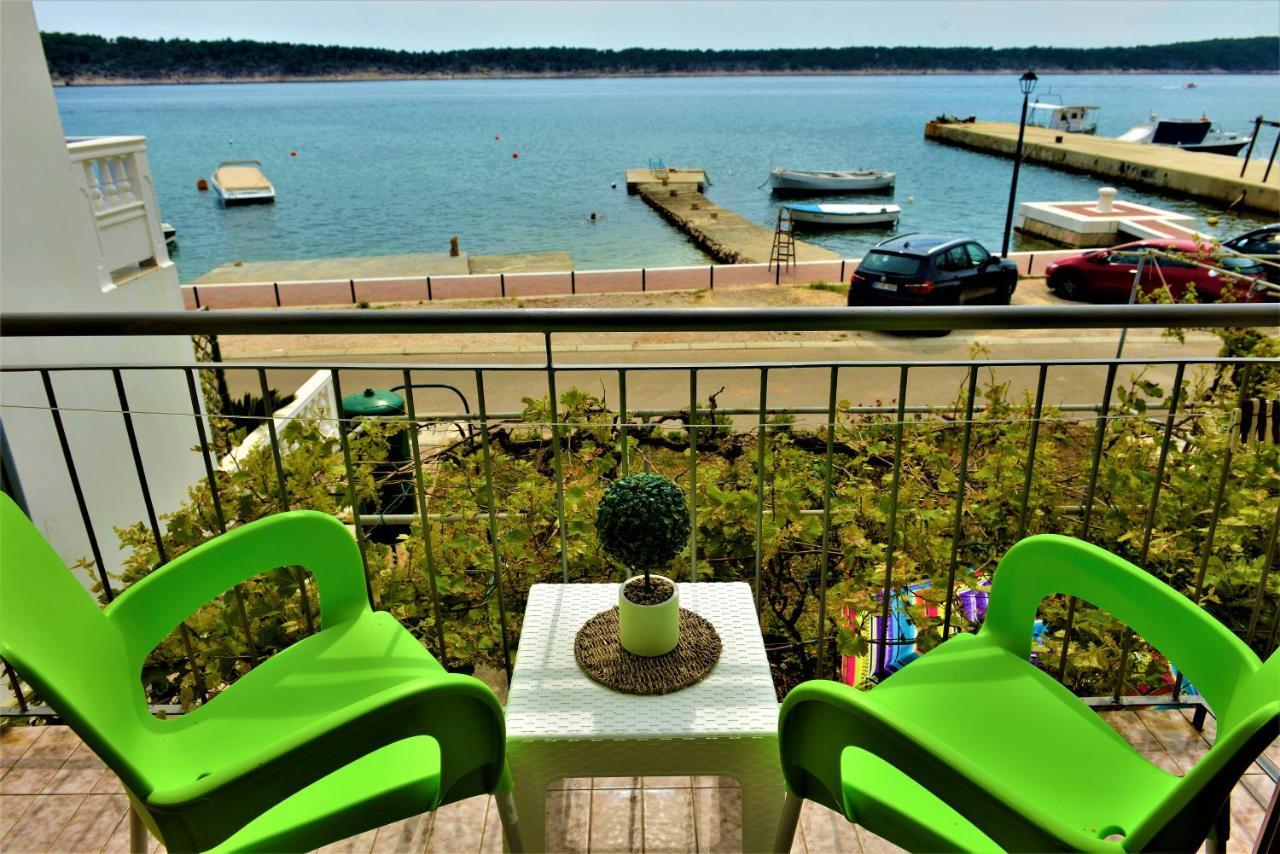 Apartmani Katarina Barbat na Rabu Exterior foto